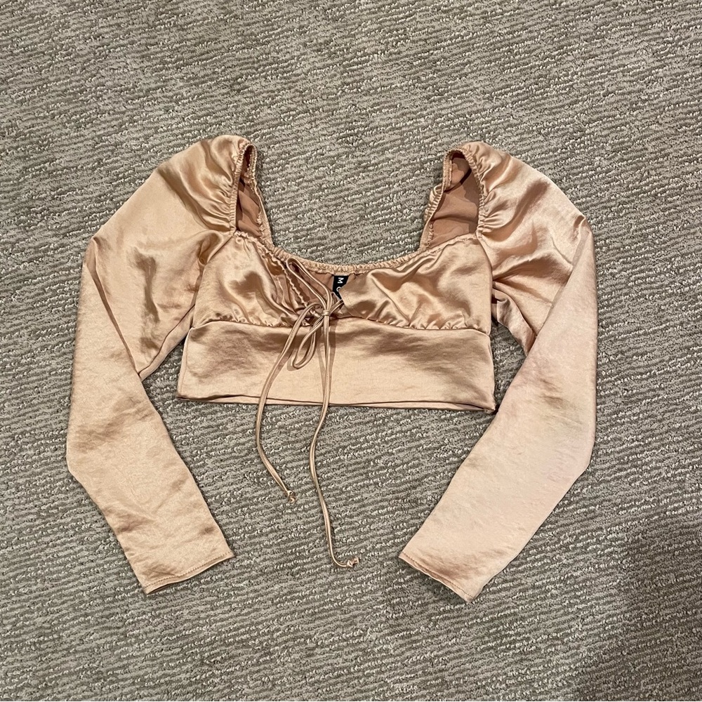 Motel Cropped Long Sleeve